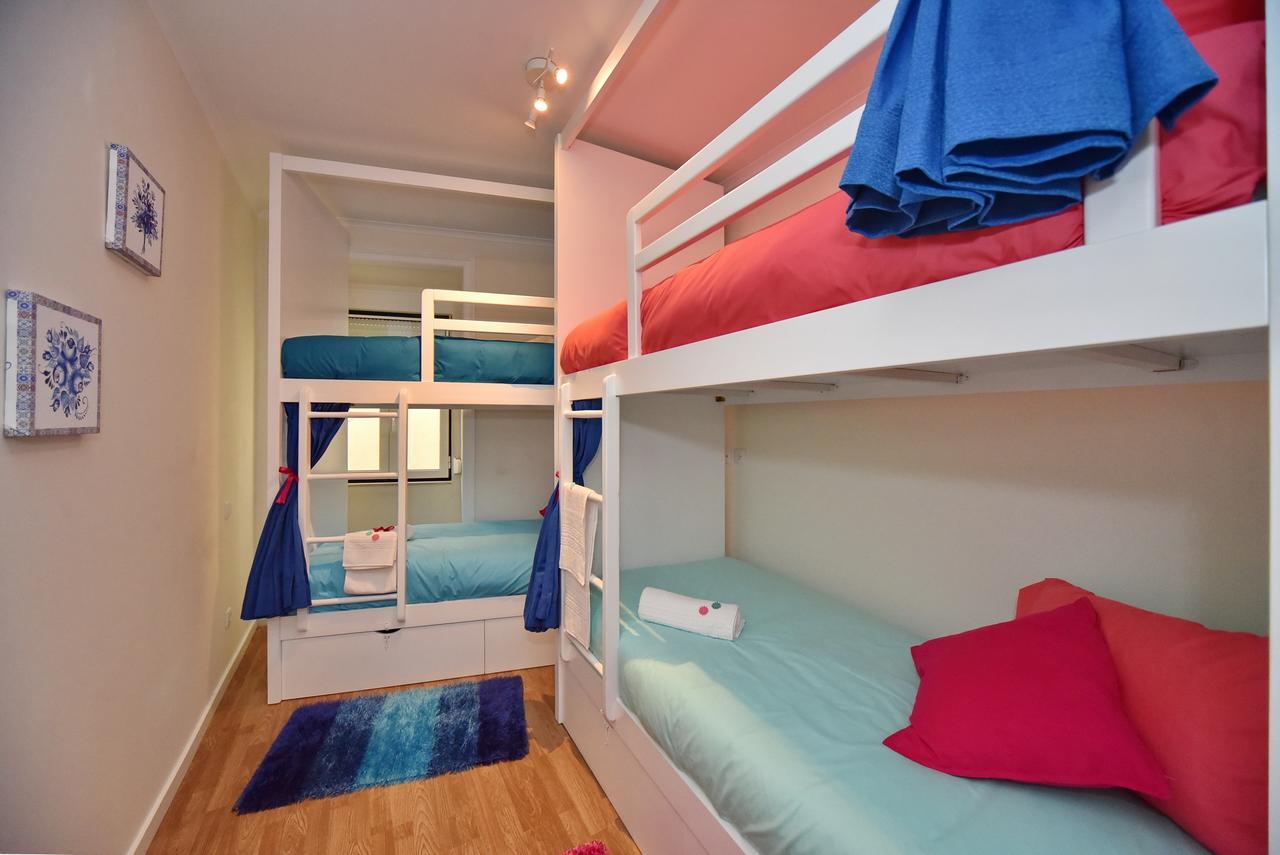 Train Lisbon Hostel Exterior photo